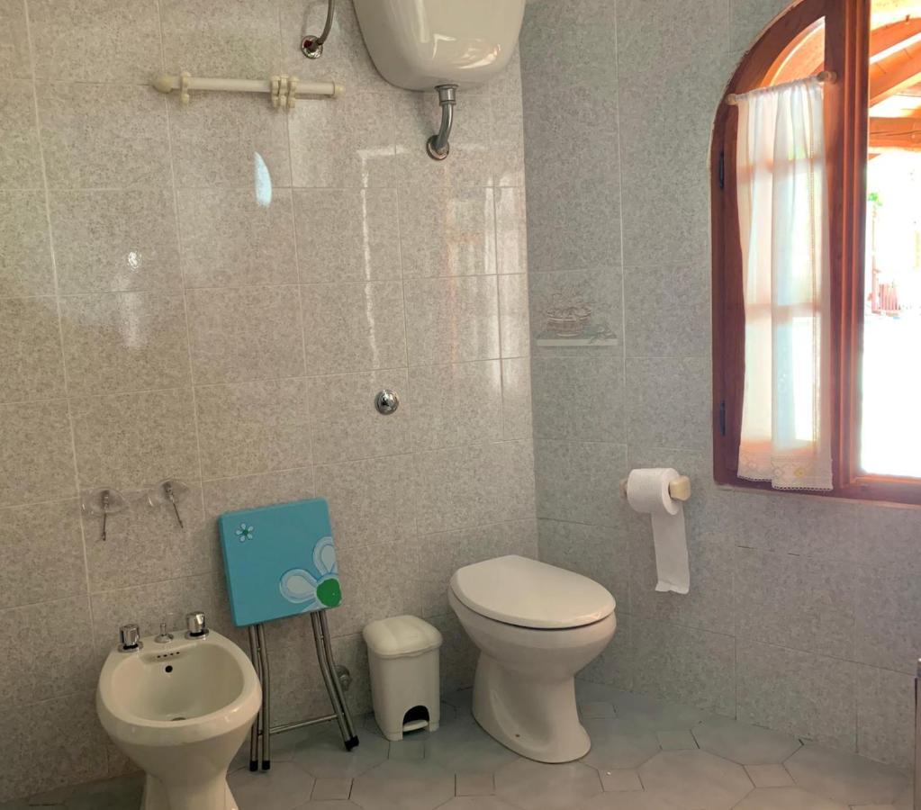 Villa Le Ginestre Ла-Калетта Экстерьер фото